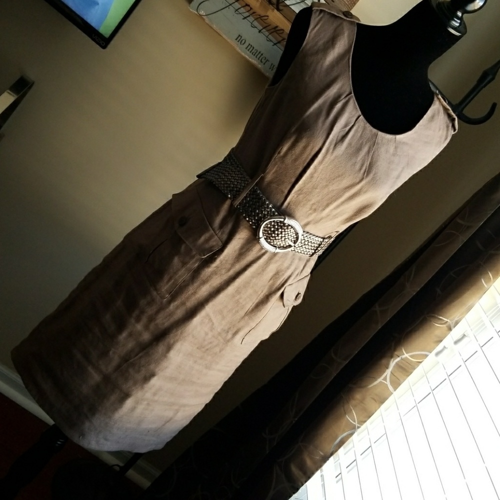 Taupe "office" dress